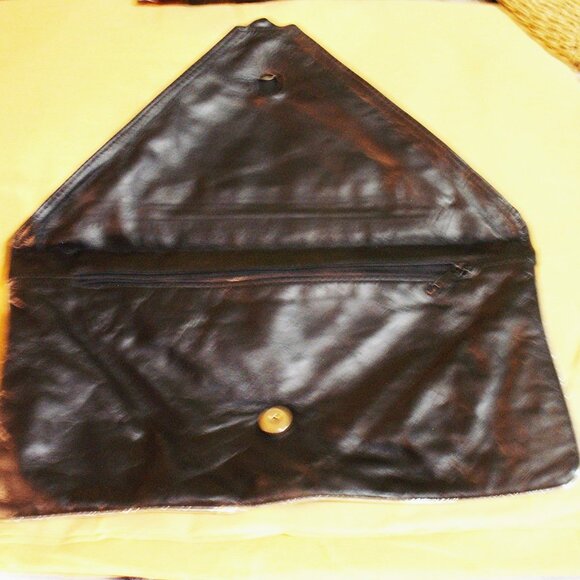 BLACK WITH TOOLED SILVER ENVELOPE LEATHER BAG - Picture 4 of 4